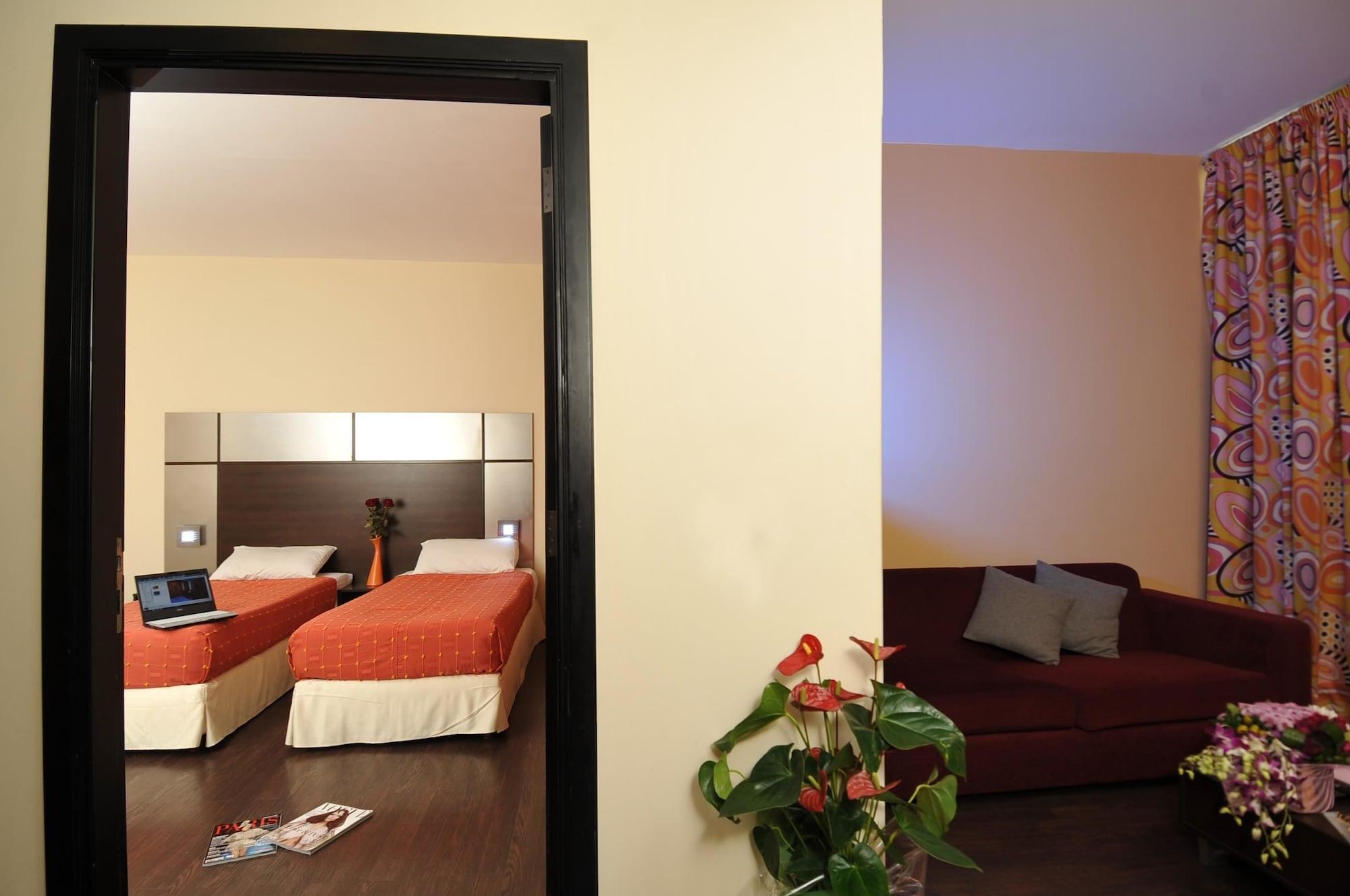 Suite Hotel Chrome - Beirut Exterior photo